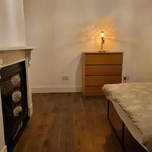 Habitación en casa particular 41 Crawley Road, Luton (Bedfordshire)