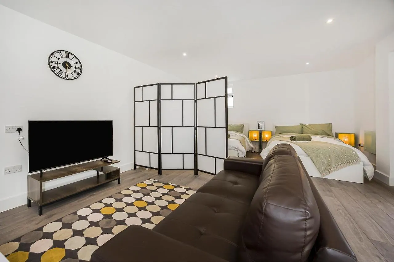 London Haven At Rutland House Apartment Ilford